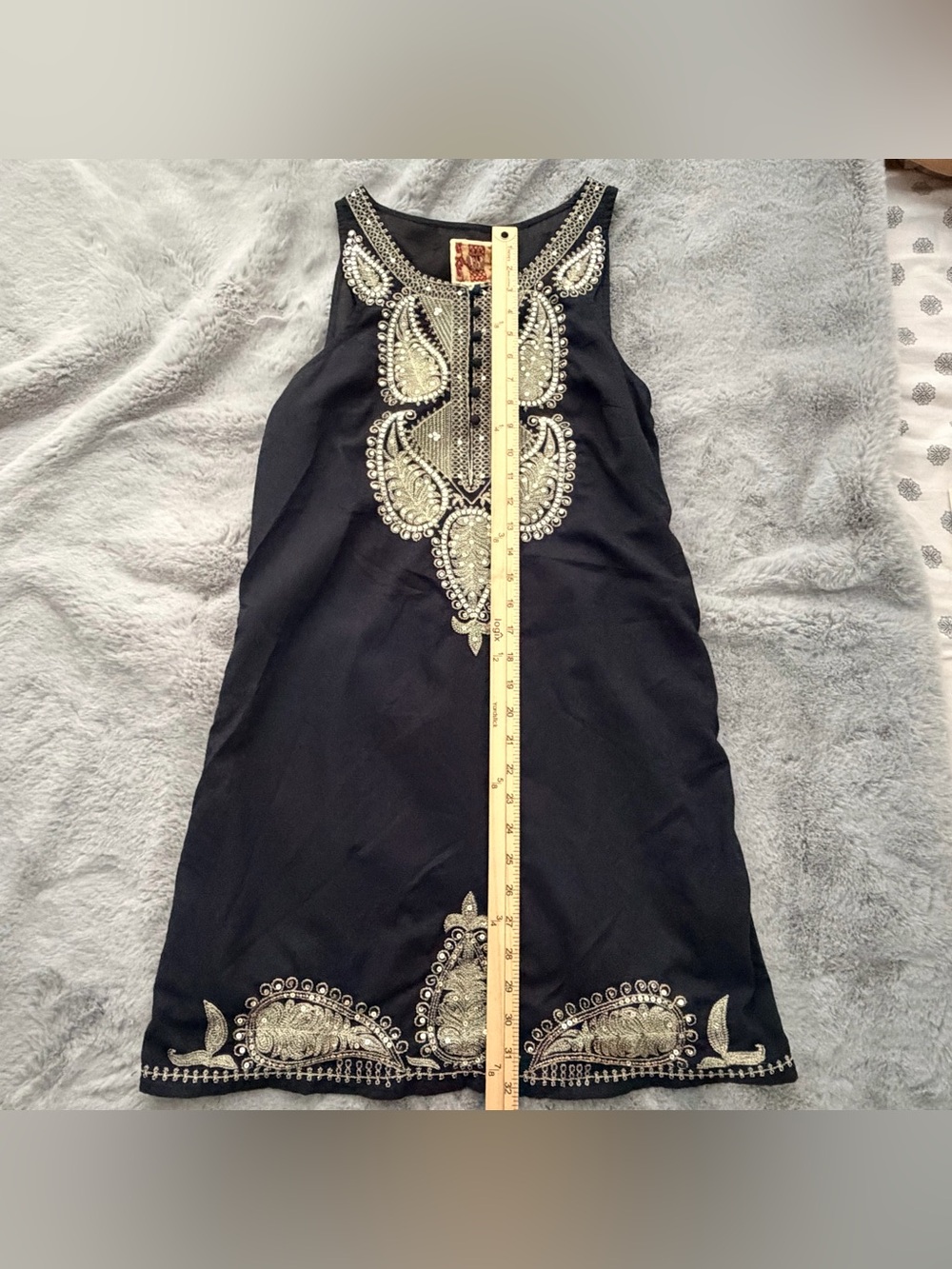 Free People Black Gold Sequin Embroidered Paisley Shift Mini Dress Size 8 - Picture 7 of 11